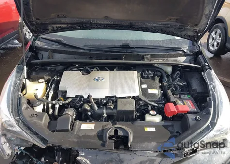 2017 Toyota Prius Four z USA, uszkodzony, nr VIN JTDKARFUXH3041931